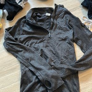 fabletics zip up